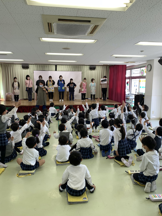 影当てクイズ