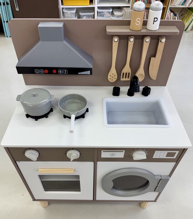 写真1（預かり保育用キッチン）