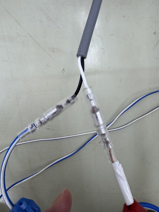 スピーカー配線修理