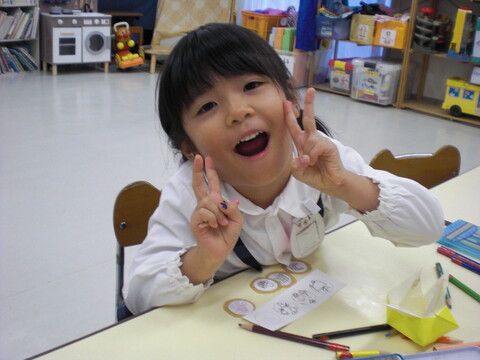 工作で手作りシールを作っています